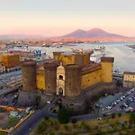Piazza Carita\' Centro Storico